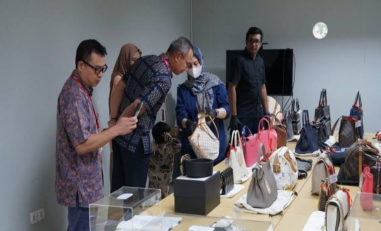 KPK Bakal Lelang Barang Rampasan Koruptor, Cek Syarat dan Tata Caranya di Sini