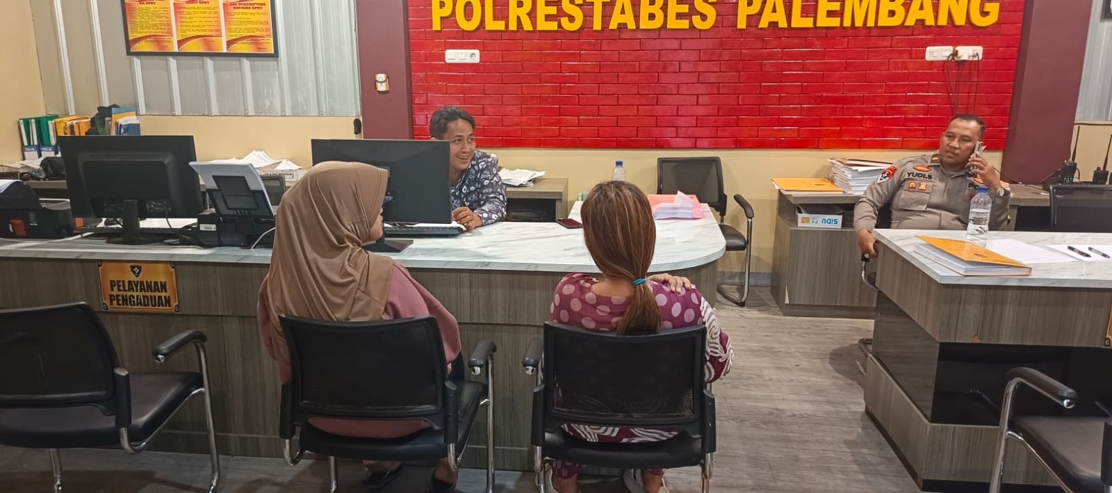 Ibu dan Anak di Palembang Diduga Dikeroyok, Suami Turut Terlibat