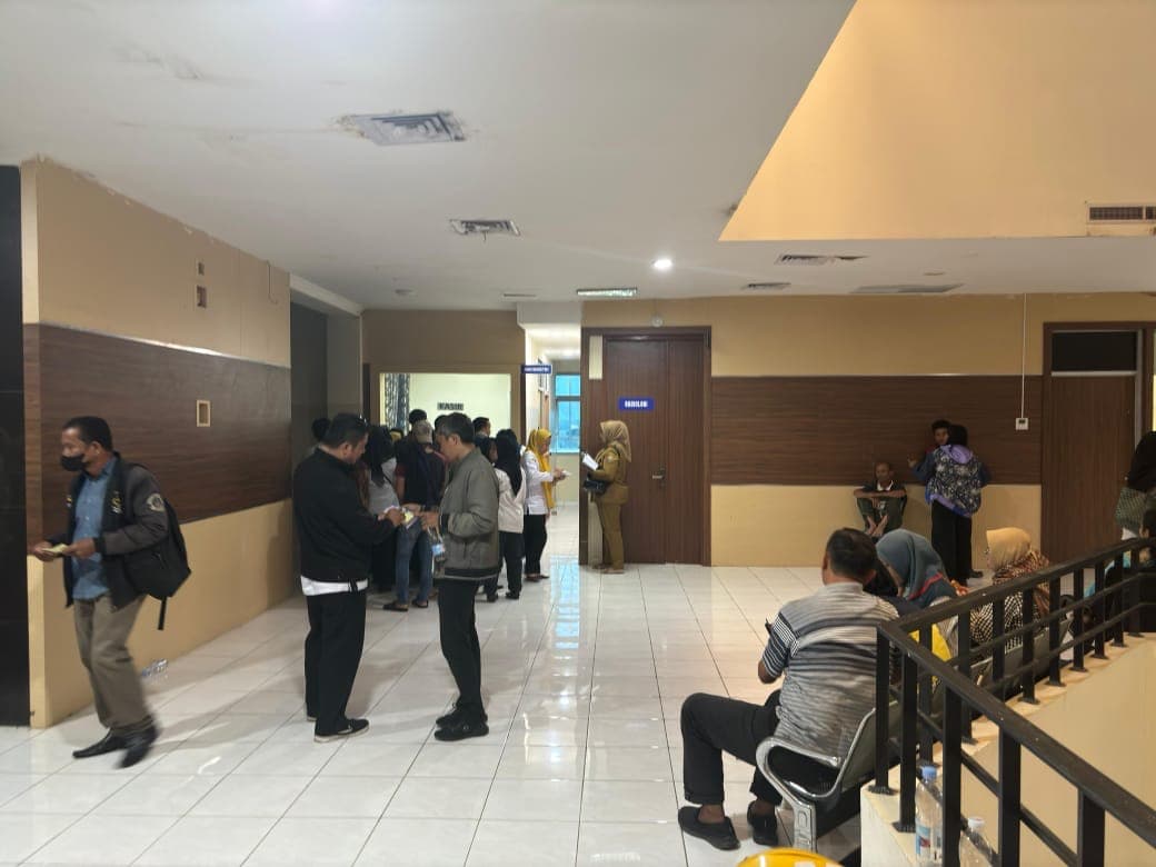 Calon PPPK Membludak Lakukan Tes Kesehatan Di RSUD Bari Palembang