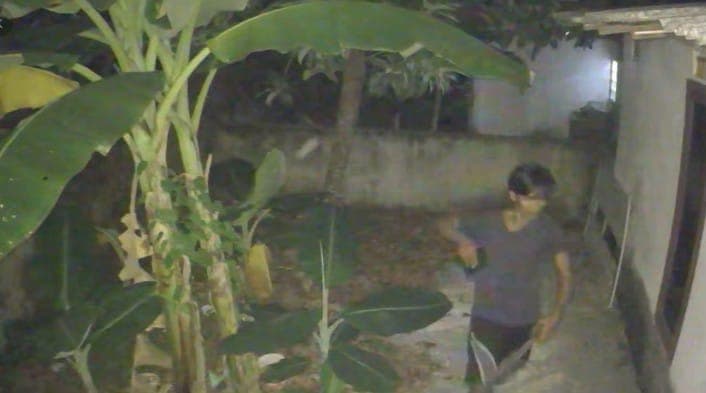 Aksi Bandit Bobol Rumah di Palembang Terekam CCTV, Surat Berharga Raib Dibawa Kabur
