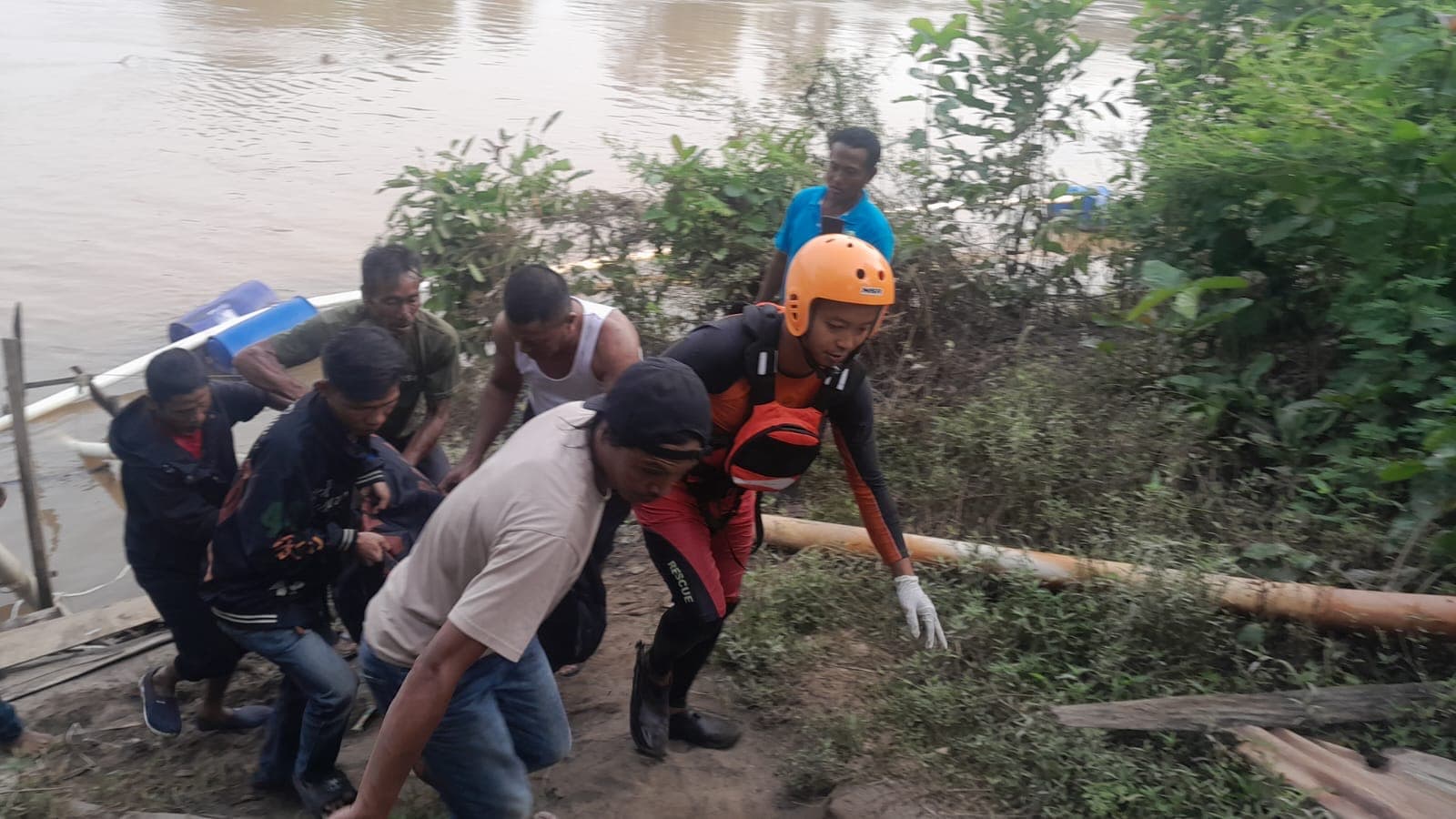Tiga Hari Hilang Saat Menjaring Ikan, Nelayan di Musi Rawas Ditemukan Tewas Mengapung di Sungai Musi